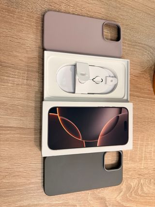 iPhone 16 Pro Max + Apple Watch 7