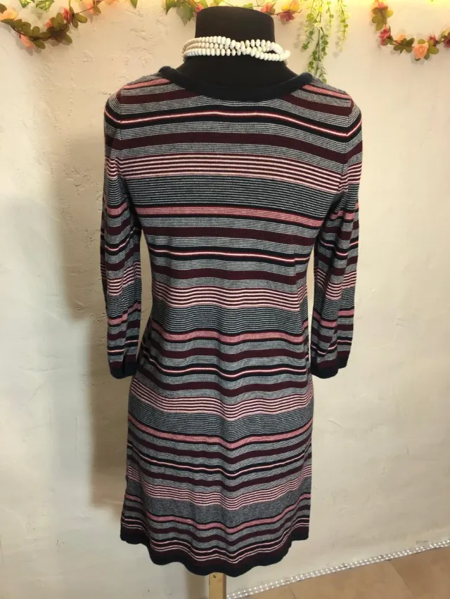 Vestido de punto Stradivarius