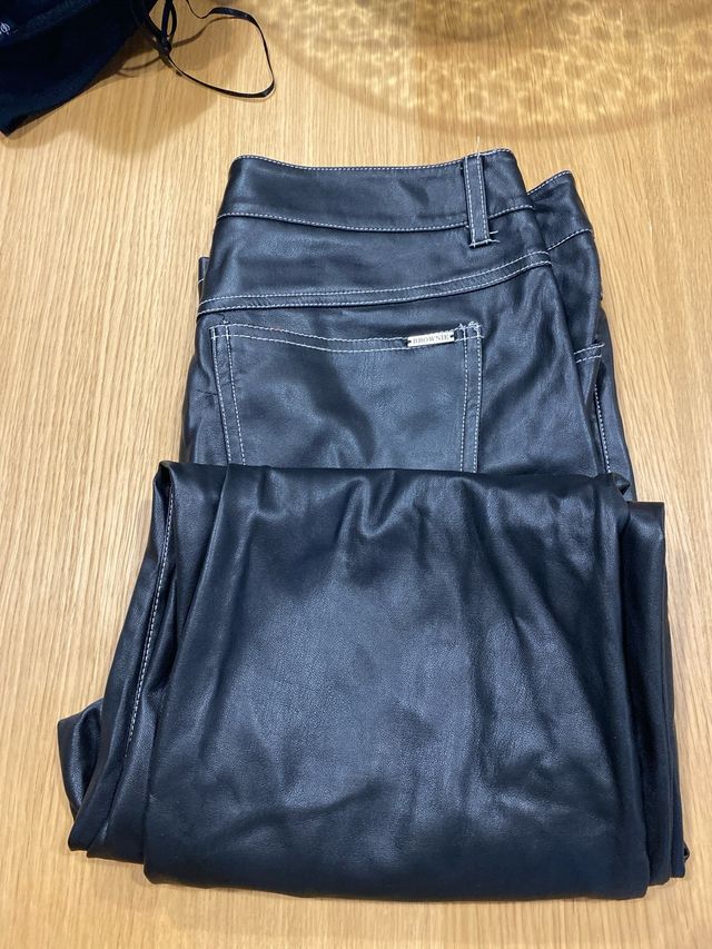 Pantalón símil piel Brownie negro Talla M
