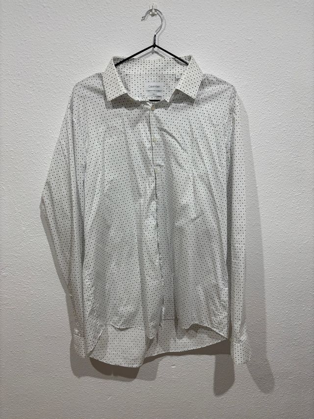 Camisa Calvin Klein Slim Fit Lunares