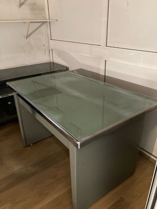 Mesa de oficina vintage metal y cristal