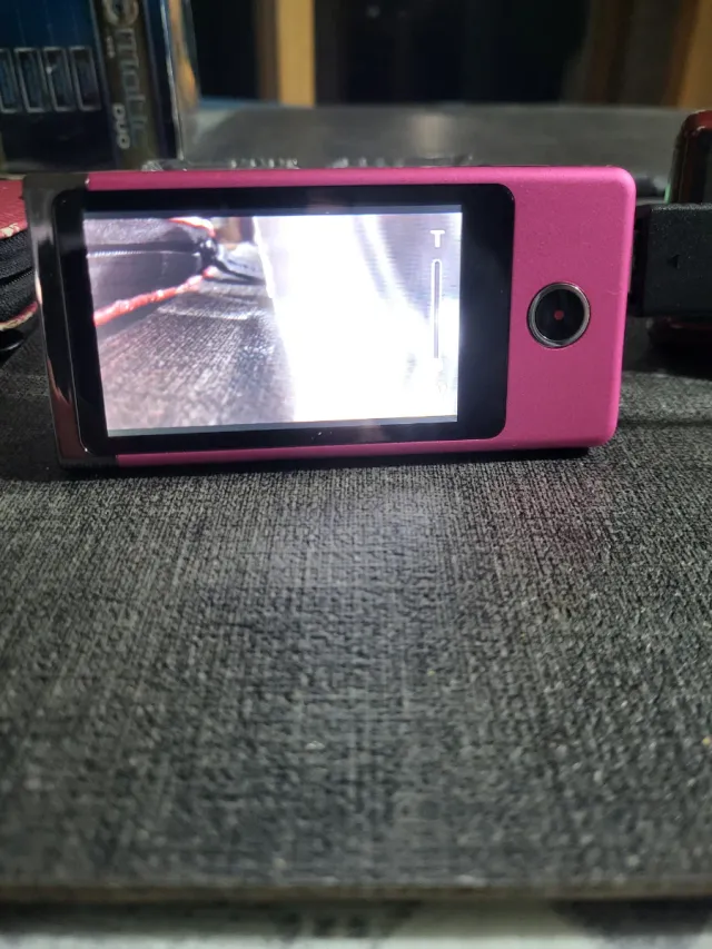 Cámara de fotos y vídeo rosa