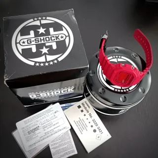 Casio G-Shock DW-5635C 35th Anniversary Rojo