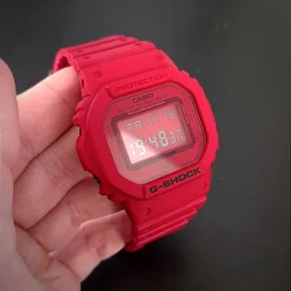 Casio G-Shock DW-5635C 35th Anniversary Rojo