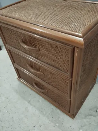 Mesita auxiliar ratán y bambú años 60