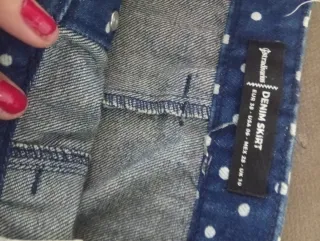 Falda de lunares botones talla 38