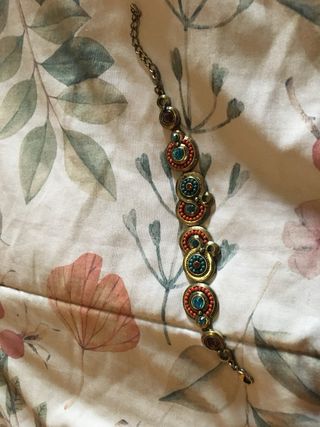 Pulsera eslabonada con pedrería