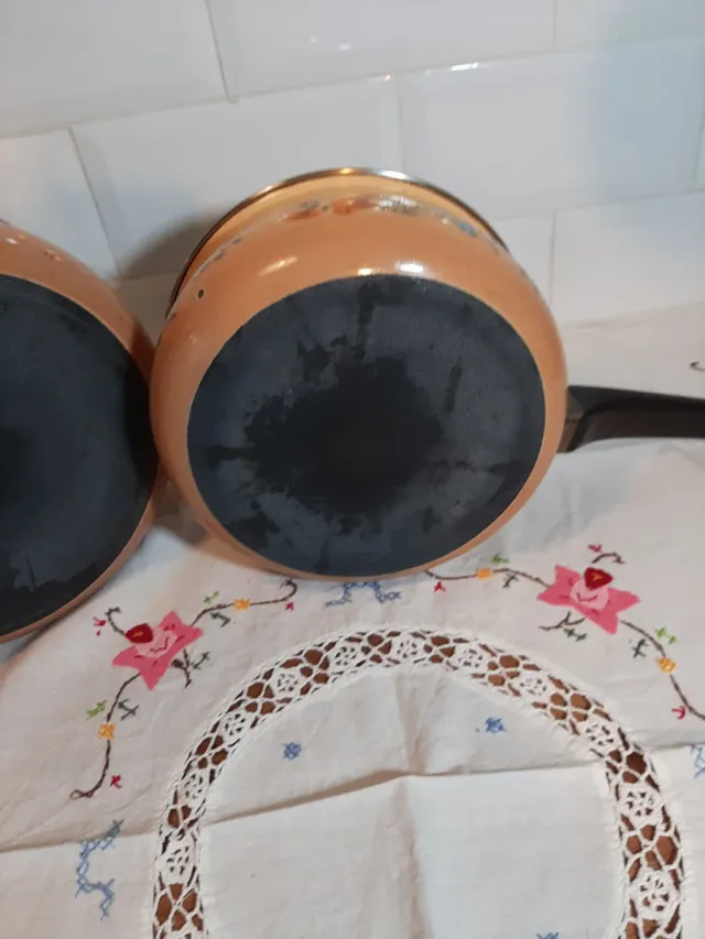 Cazos vintage florales,esmaltados