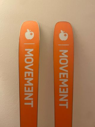 Esquís Movement Fly 95 Edición Limitada Freestyle