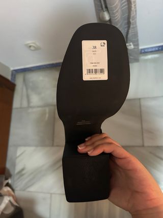 Tacones Mim negros sin estrenar