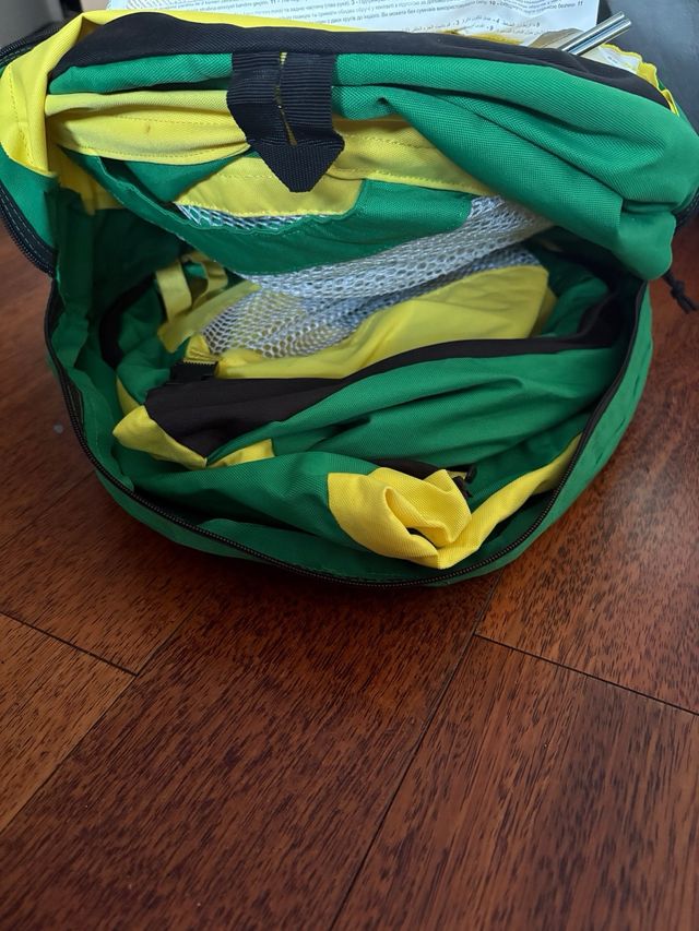 Portería Fútbol Plegable The Kage. está sin usar ,