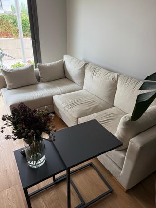 Sofa con chaise long banak