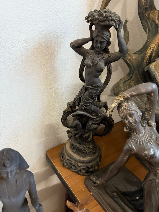 Lotto statue dal mondo