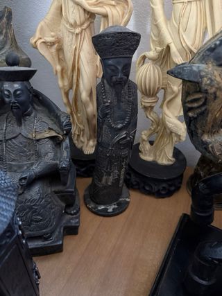 Lotto statue dal mondo