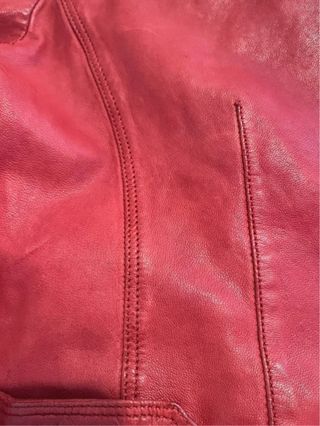 Cazadora Piel Roja Massimo Dutti XL-lee descripc.