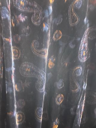 Vestido terciopelo estampado espalda descubierta