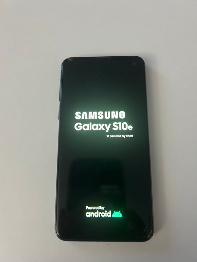 Samsung Galaxy S10e