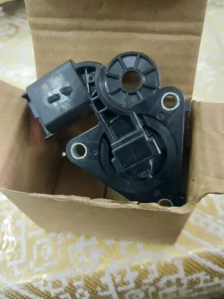 Sensor Actuador Neumático Turbo RE 1696537