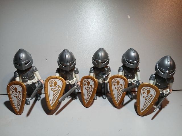 Playmobil 5 Guerreros Flor de Lis