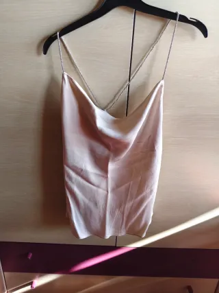 Blusa satinada tirantes finos joya