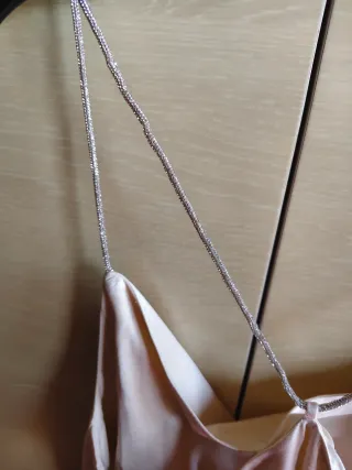 Blusa satinada tirantes finos joya