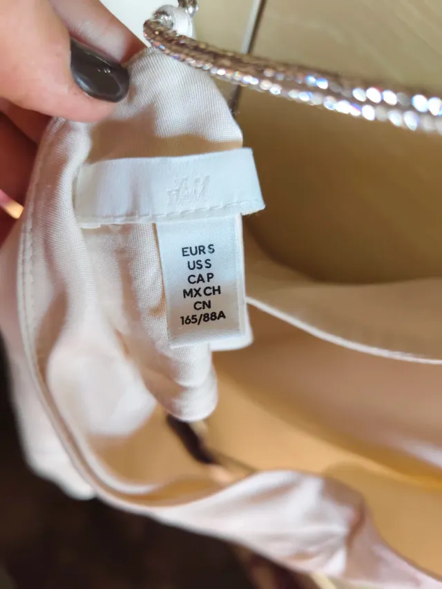 Blusa satinada tirantes finos joya