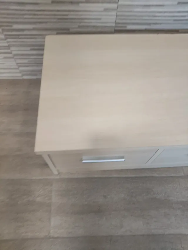 Mueble TV madera 3 cajones
