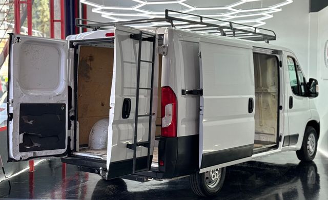 Peugeot Boxer L2 H1 con 61.000km