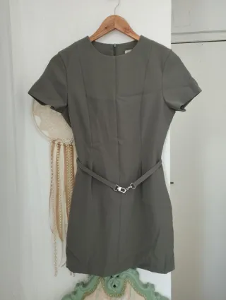 Vestido Caqui Oficina con Cinturón
