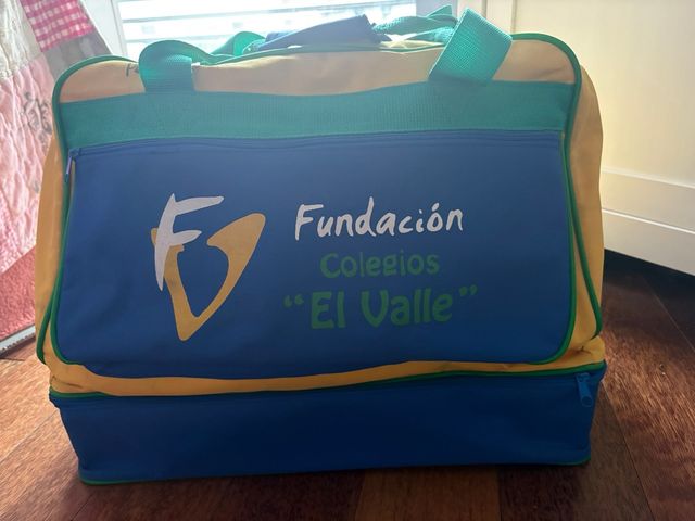 Set deportivo Colegio El Valle