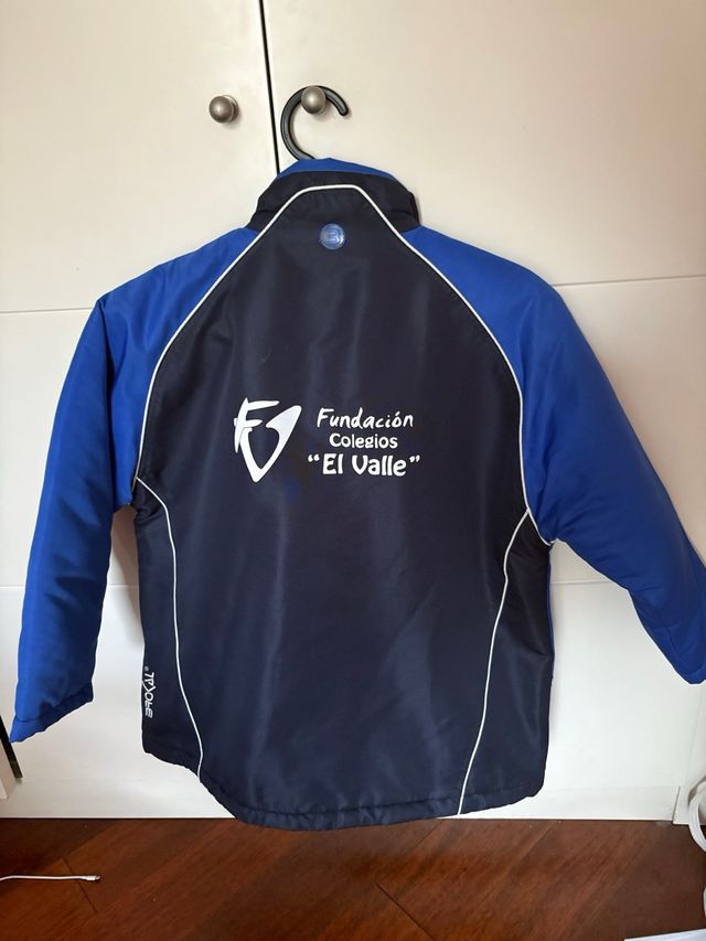 Set deportivo Colegio El Valle