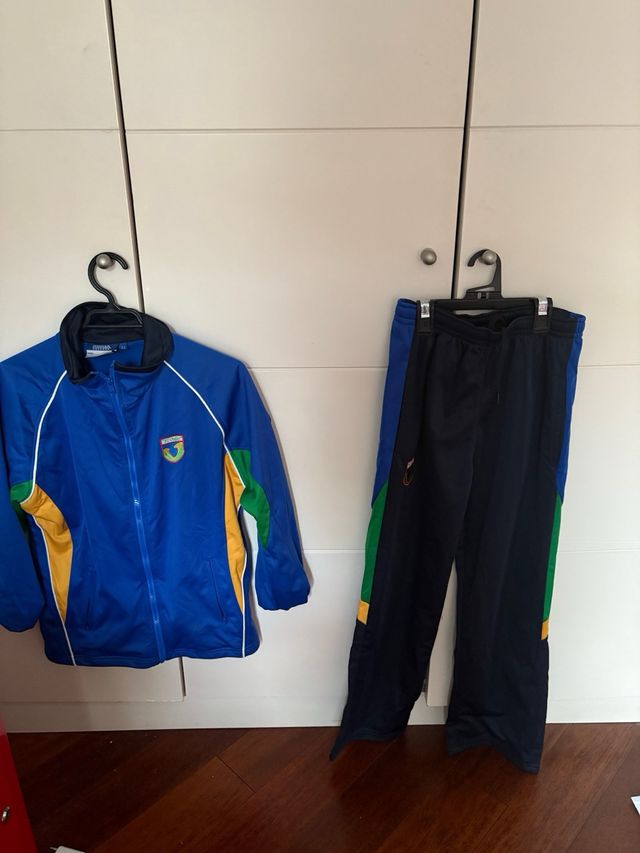 Set deportivo Colegio El Valle