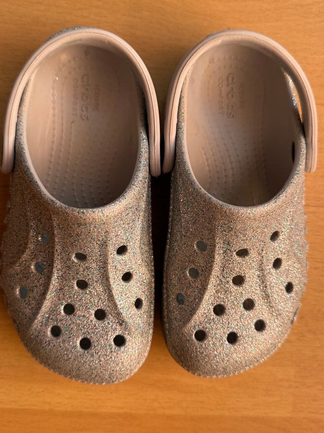 Zapatillas Crocs Niña Doradas Talla C10