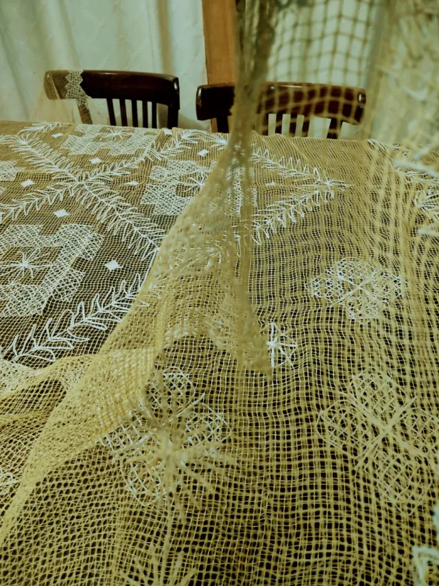 Colcha de red artesanal