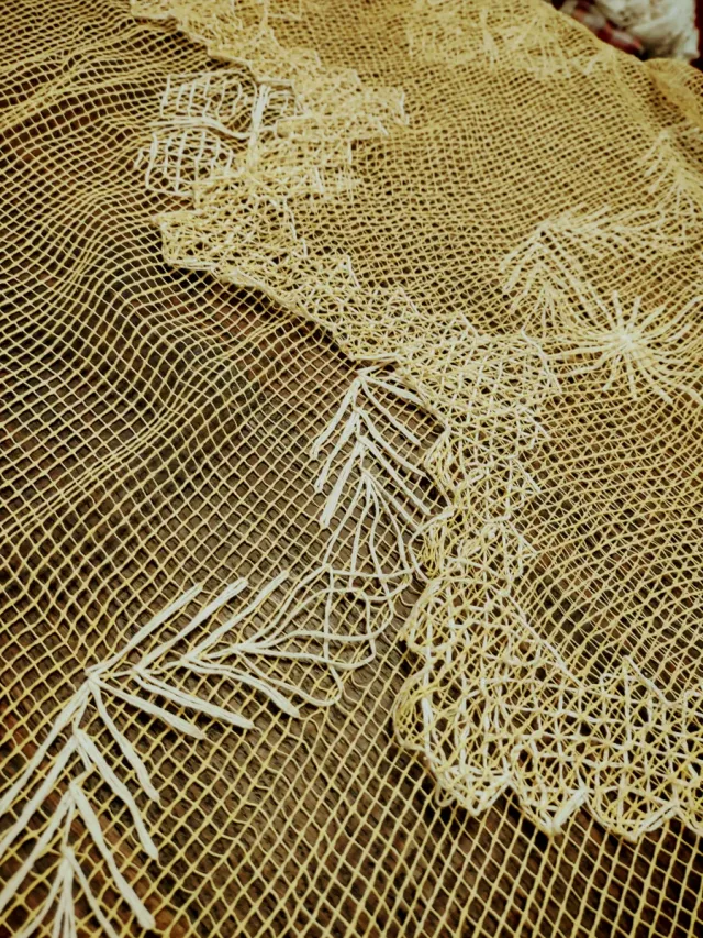 Colcha de red artesanal