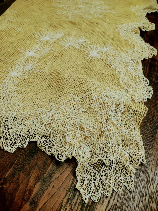 Colcha de red artesanal