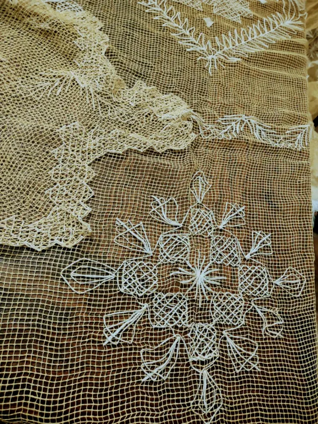 Colcha de red artesanal