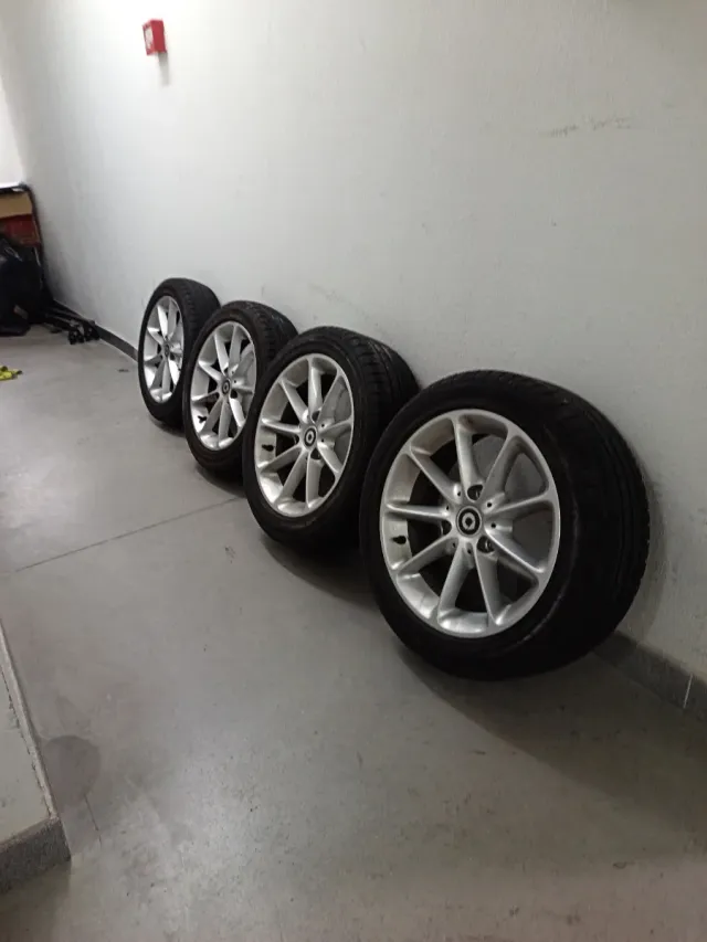 Llantas Smart Fortwo 451