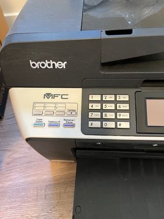 Impresora Brother MFC-6890CDW A3