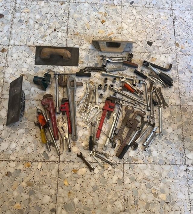 Lote de herramientas de construcción