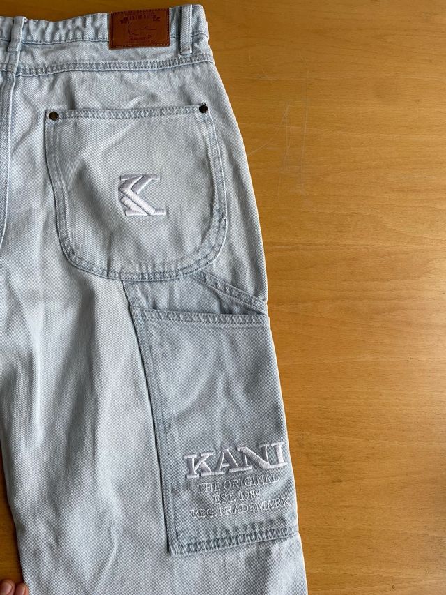 Pantalones vaqueros Karl Kani azul claro