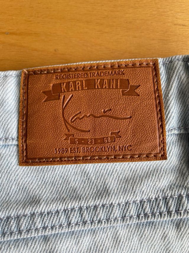 Pantalones vaqueros Karl Kani azul claro