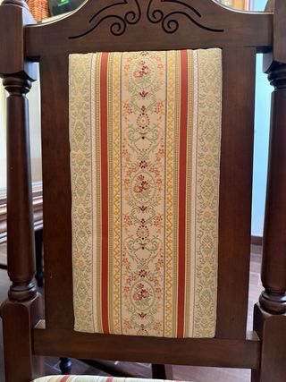 6 Sillas Clásicas Madera Tapizadas. Precio Total