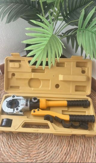 Prensa para Tubos Multicapa CW-1632