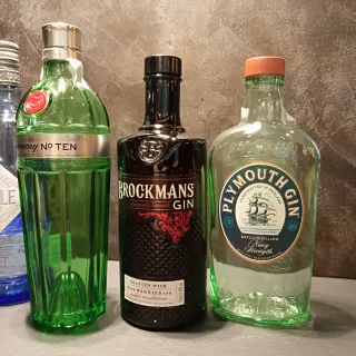 Bottiglie di vetro vuote per collezionismo