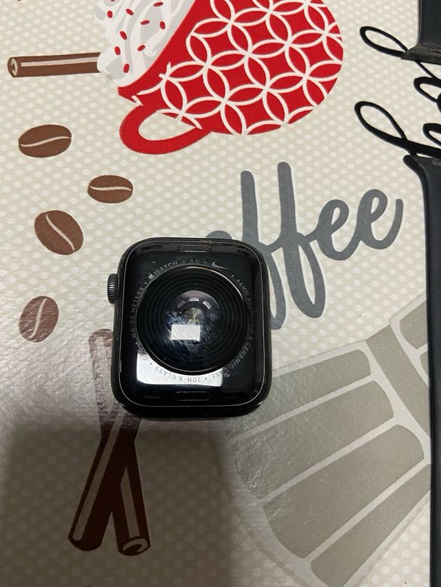 Apple Watch SE Nike 44mm Negro