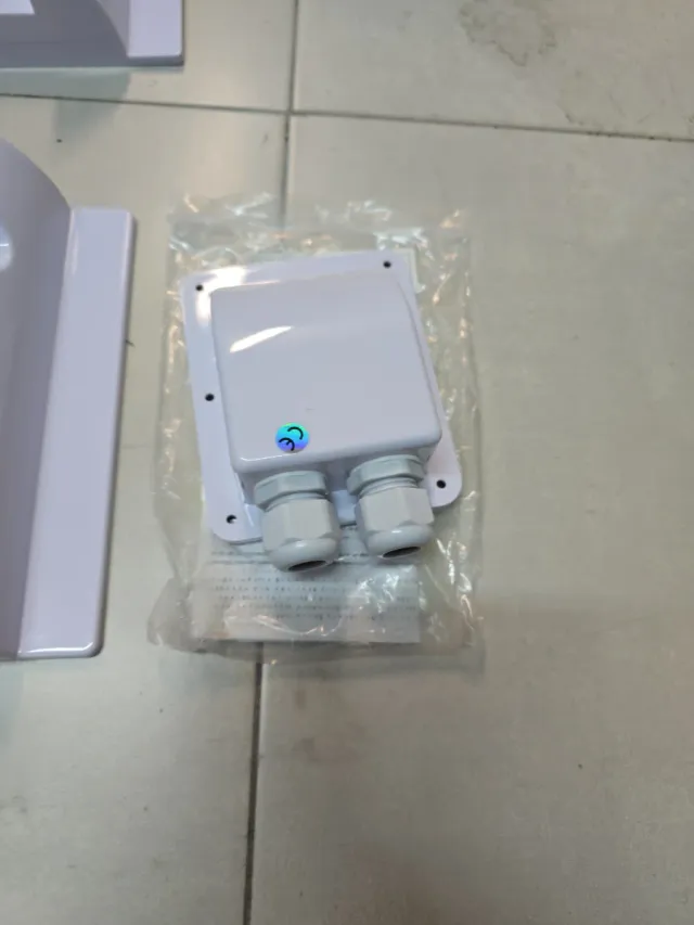 Soportes Placa Solar Camper + Pasamuros