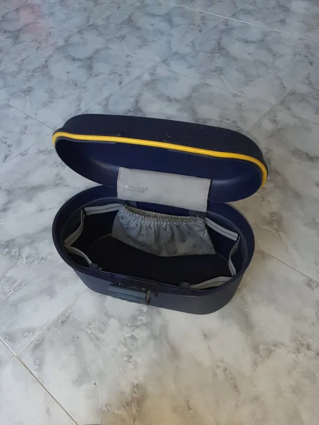 Maleta Neceser Samsonite Azul y Dorado