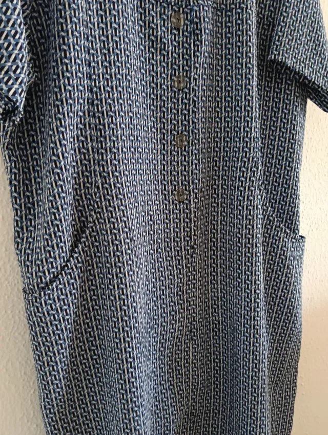 Vestido midi azul y blanco Talla 52 - 6XL