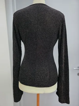 Maglia maniche lunghe nera con fili dorati